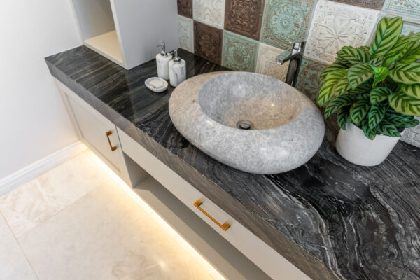 AllAnglesInterior-141