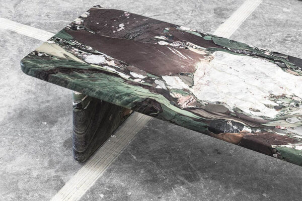 four-season-coffee-table